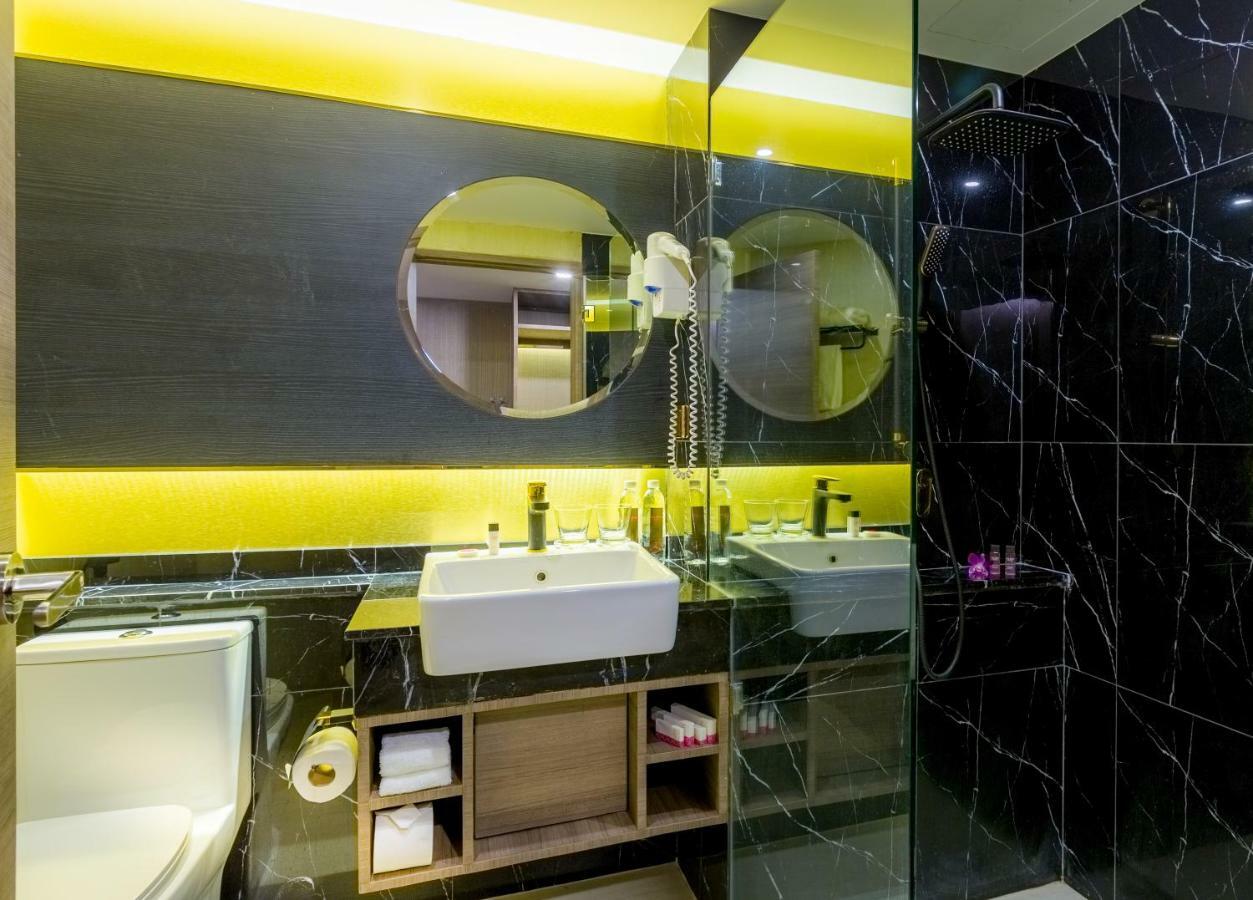 Glow Sukhumvit 5 Bangkok Dış mekan fotoğraf